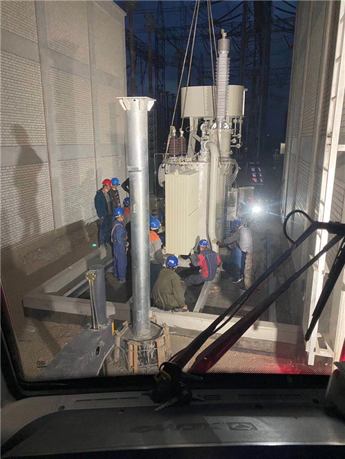 治多县建筑工程类吊车租用介绍